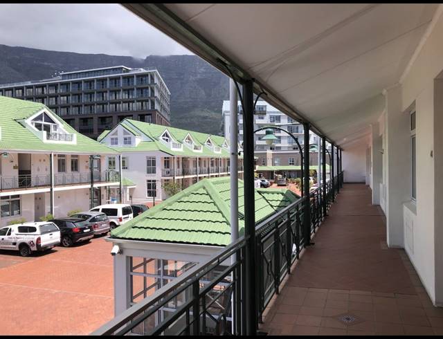 80M² BED & BREAKFAST FOR SALE IN GARDENS